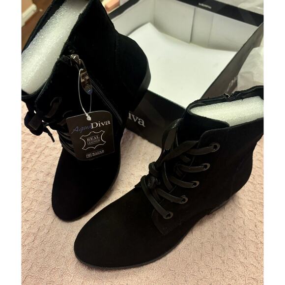NIB Aqua Diva Darie La Diva Black Suede Ankle Booties Women's Size EU 38 US 7 - Picture 11 of 12